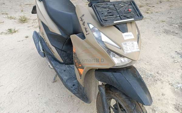 HONDA  BEAT STREET