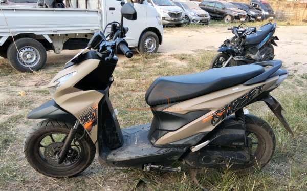 HONDA  BEAT STREET
