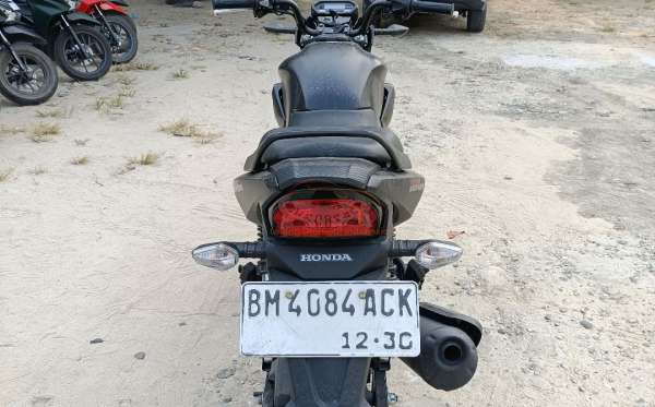 HONDA CB 150 Verza