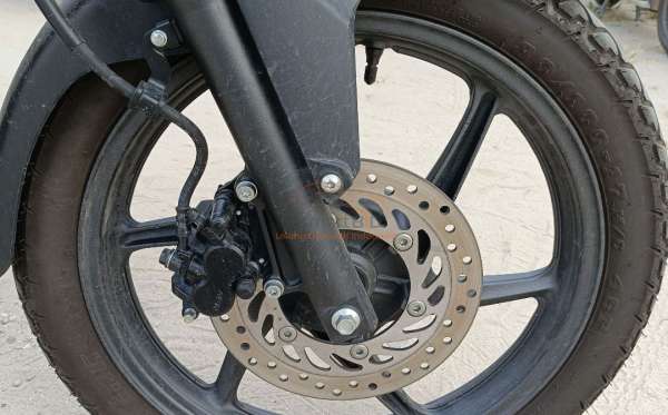HONDA CB 150 Verza