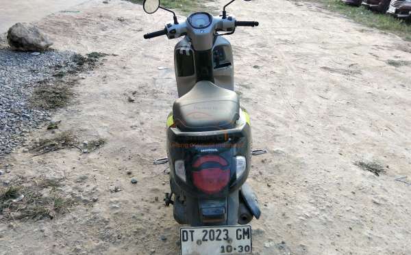 HONDA  SCOOPY