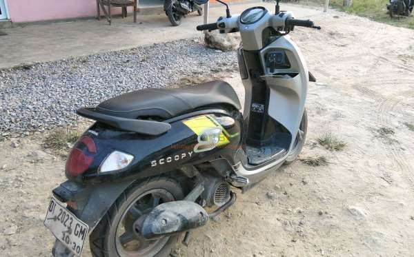 HONDA  SCOOPY