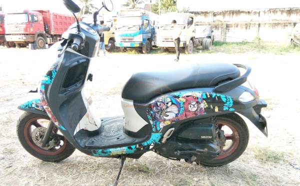 HONDA  SCOOPY