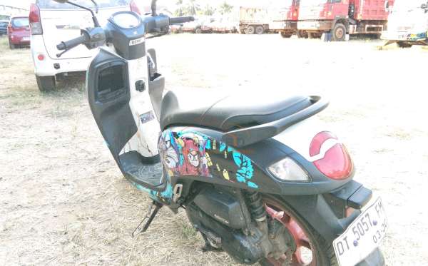 HONDA  SCOOPY