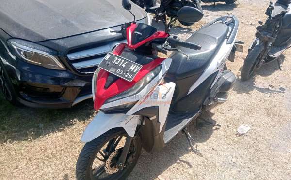 HONDA  VARIO 150