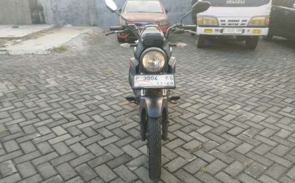 HONDA CB 150 Verza