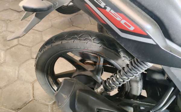 HONDA  CB 150 Verza