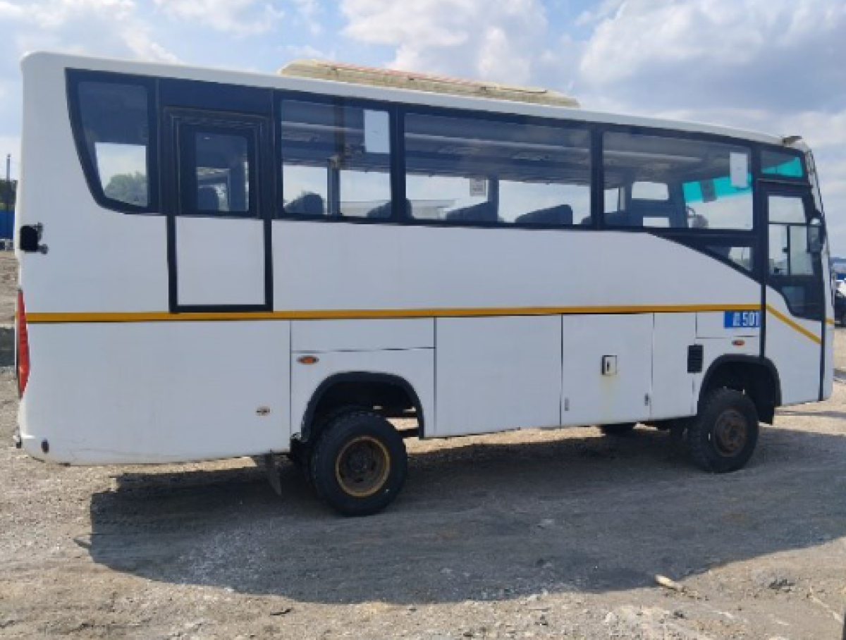 MITSUBISHI FE  84
