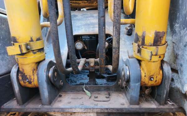 SUMITOMO SH210-6