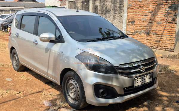 SUZUKI ERTIGA
