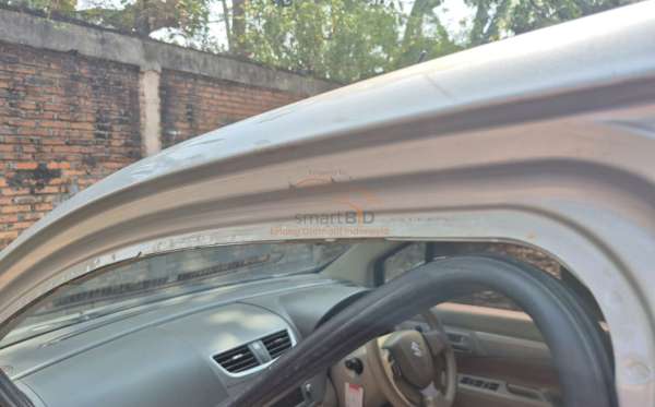 SUZUKI ERTIGA