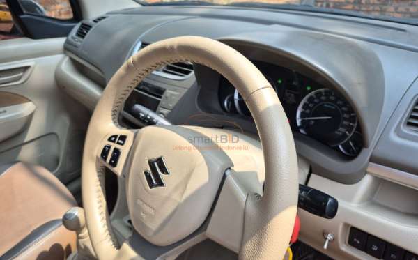 SUZUKI ERTIGA