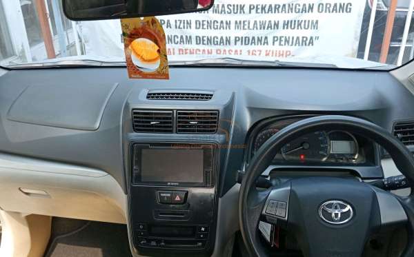 TOYOTA AVANZA 1.3 G