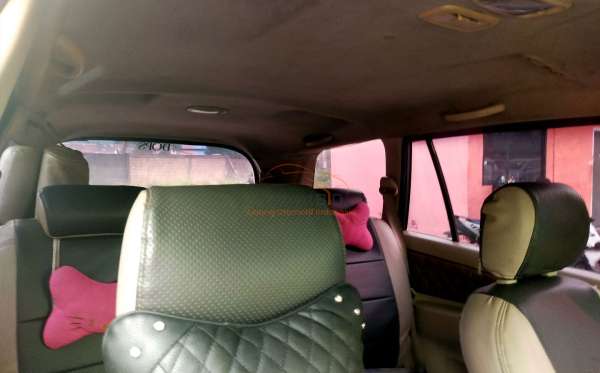 TOYOTA INNOVA G