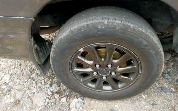 TOYOTA INNOVA G
