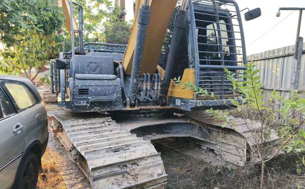 XCMG EXCAVATOR XE215C