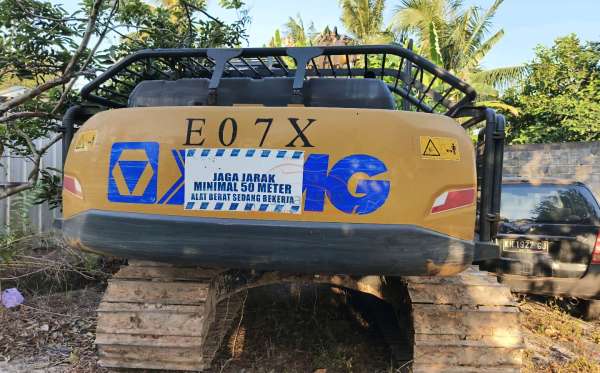 XCMG EXCAVATOR XE215C