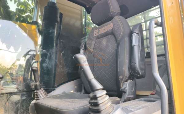 XCMG EXCAVATOR XE215C