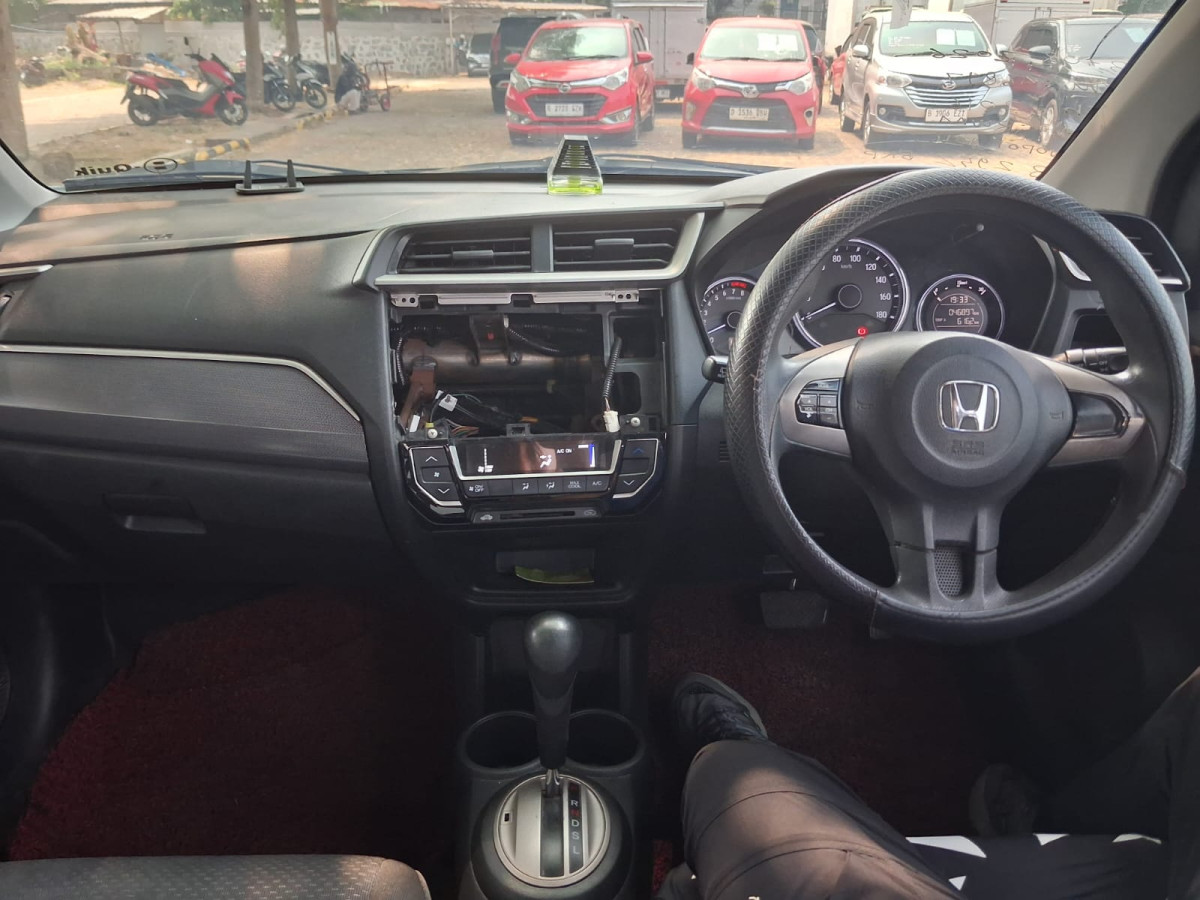 HONDA BRV  1.5E