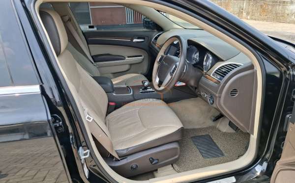 CHRYSLER 300C 3.6 AT