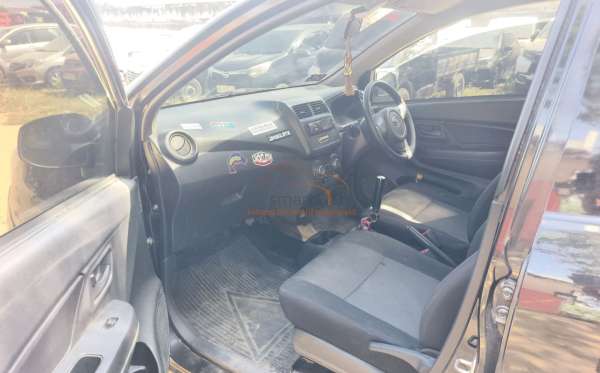 DAIHATSU AYLA 1.0 D