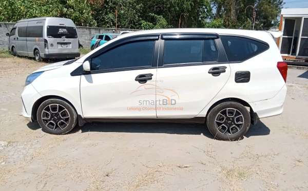DAIHATSU SIGRA