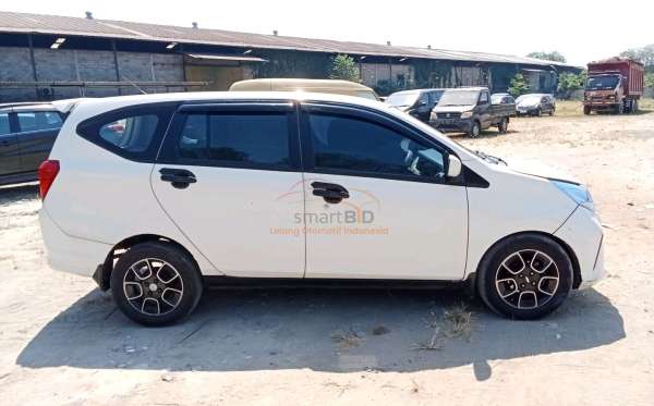 DAIHATSU SIGRA