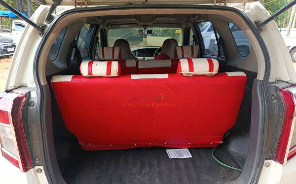 DAIHATSU  SIGRA