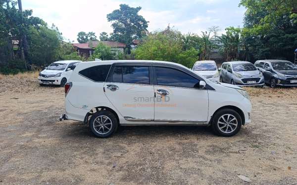 DAIHATSU  SIGRA