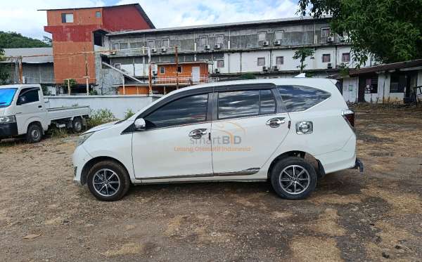 DAIHATSU  SIGRA