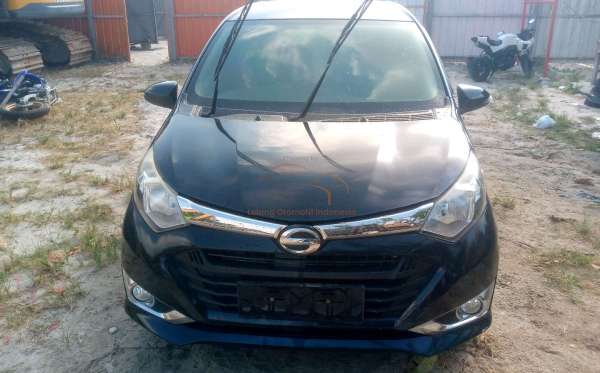 DAIHATSU  SIGRA  R