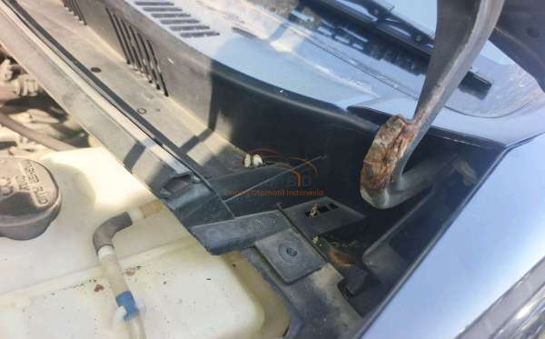 DAIHATSU XENIA 1.3 X
