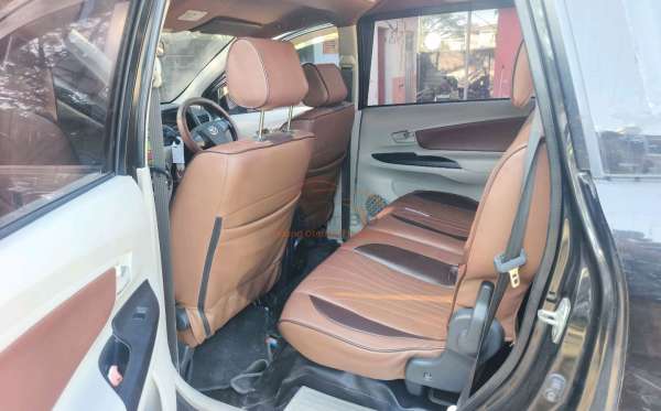 DAIHATSU XENIA 1.3 X