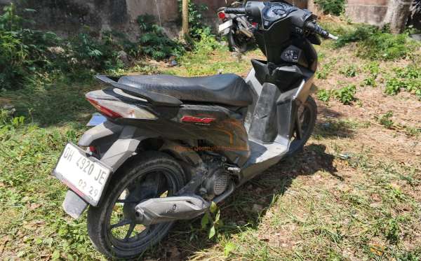 HONDA  BEAT
