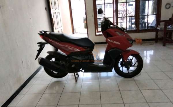 HONDA  VARIO 160