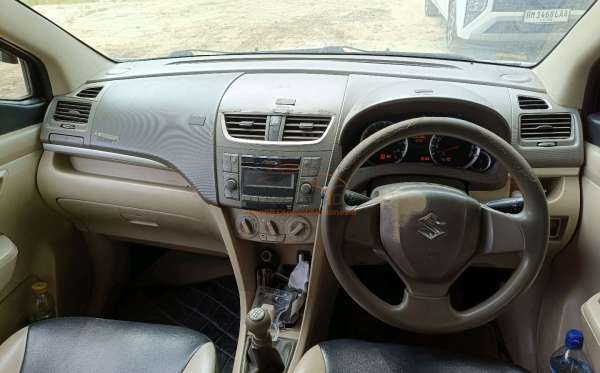 SUZUKI  ERTIGA  DX