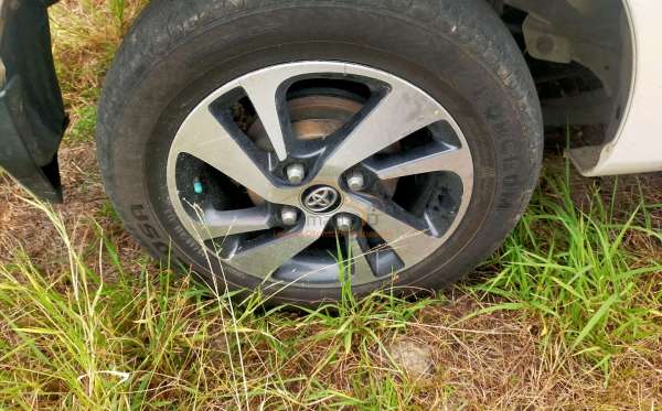 TOYOTA AVANZA 1.3 E
