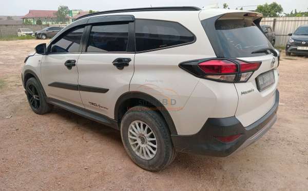 TOYOTA RUSH S
