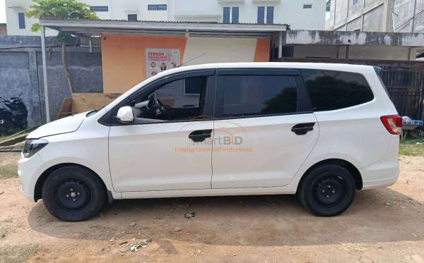 WULING CONFERO 1.5