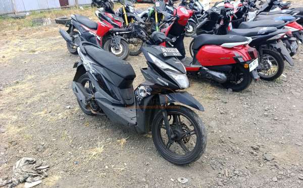 HONDA  BEAT STREET