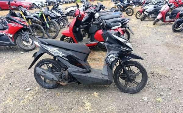 HONDA  BEAT STREET