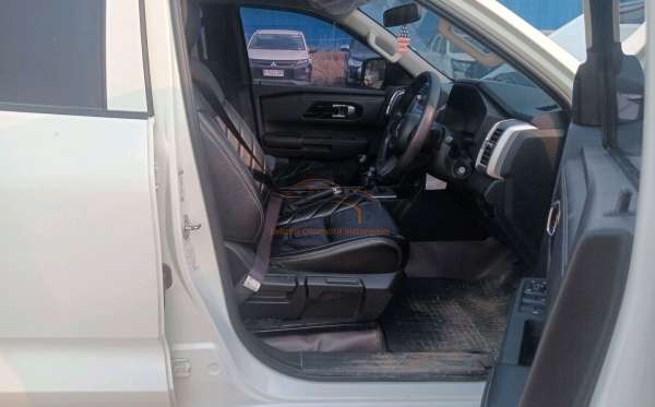 MITSUBISHI DC GLS 4X4