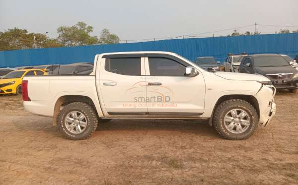 MITSUBISHI DC GLS 4X4