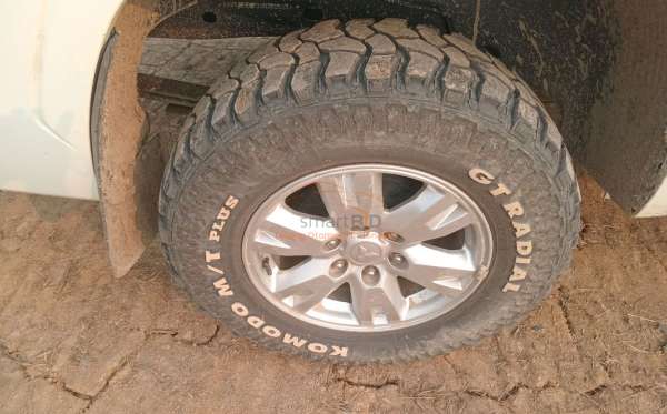 MITSUBISHI DC GLS 4X4
