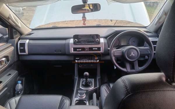 MITSUBISHI DC GLS 4X4