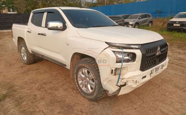 MITSUBISHI DC GLS 4X4