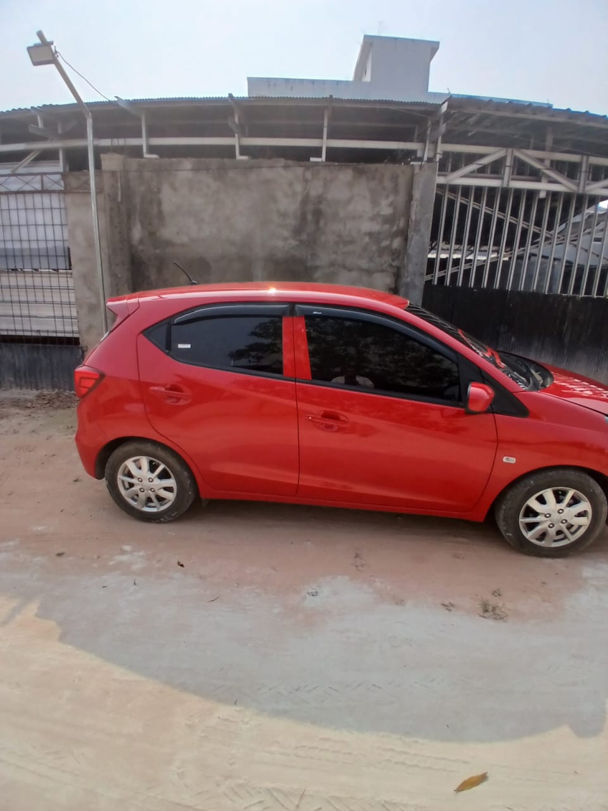 HONDA BRIO  SATYA 1.2 E