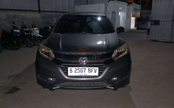 HONDA HRV 1.8 RS CVT CKD PRESTIGE