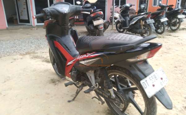 HONDA REVO X