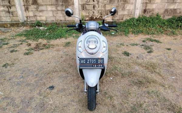 HONDA SCOOPY PRESTIGE